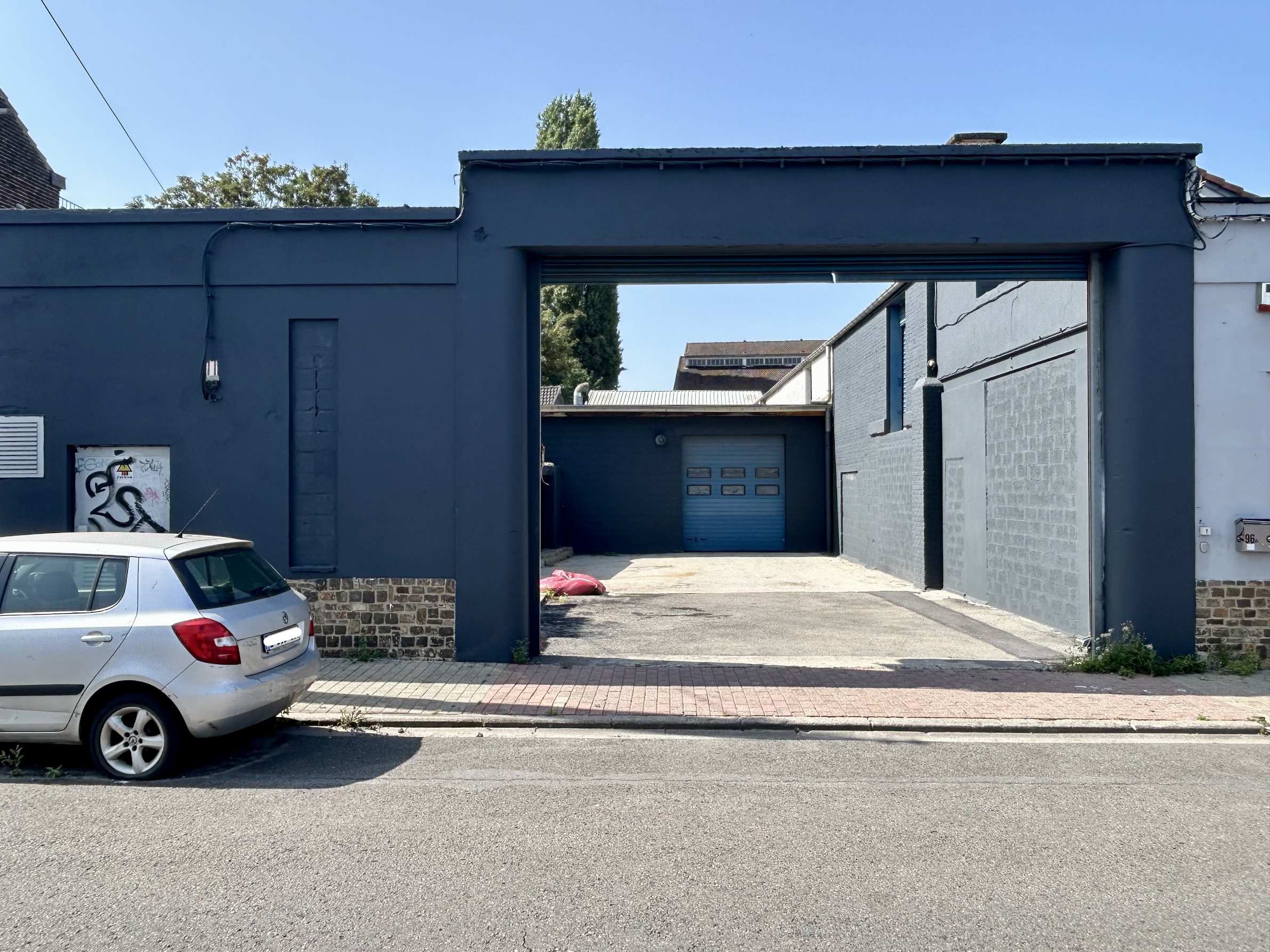 Entrepôt 480 m²